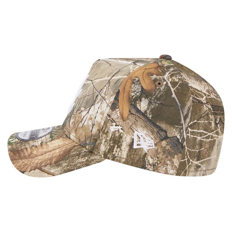 Atlanta Braves New Era MLB 9FORTY 940 A-Frame Adjustable Snapback Cap Hat Real Tree Camo Crown/Visor White Logo