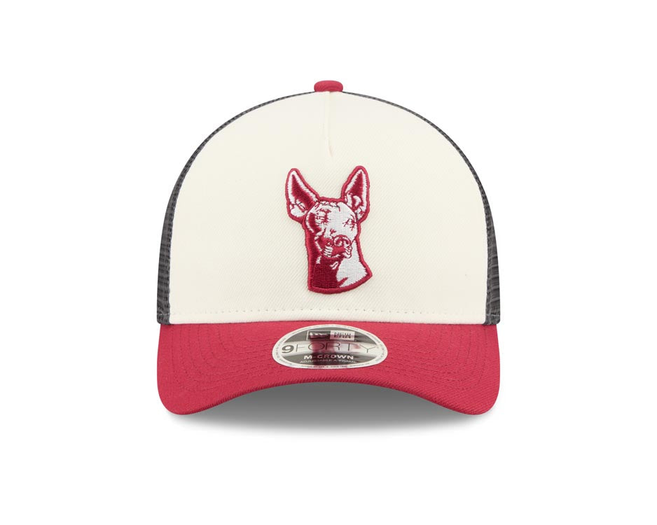 Xolos de Tijuana New Era Liga MX 9FORTY 940 Adjustable M-Crown Trucker/Mesh Cap Hat Chrome White/Gray Crown Maroon Visor Maroon/White Logo Gray UV