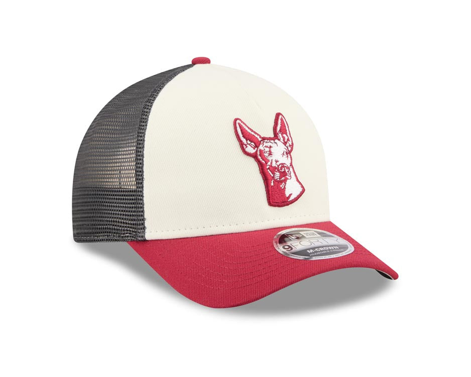 Xolos de Tijuana New Era Liga MX 9FORTY 940 Adjustable M-Crown Trucker/Mesh Cap Hat Chrome White/Gray Crown Maroon Visor Maroon/White Logo Gray UV