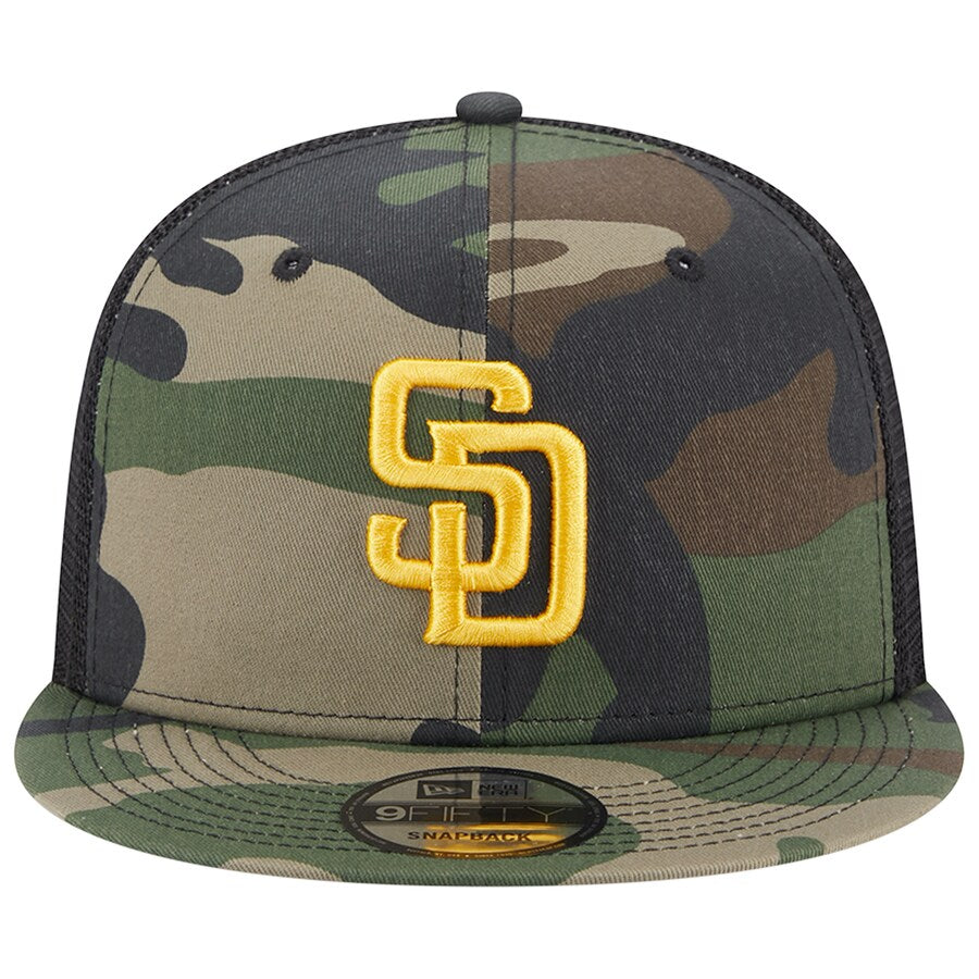 San Diego Padres New Era MLB 9FIFTY 950 Trucker Mesh Snapback Cap Hat Camo/Black Crown Camo Visor Yellow Logo