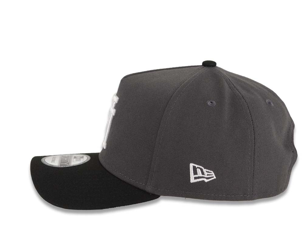 Los Angeles Dodgers New Era MLB 9FORTY 940 Adjustable A-Frame Cap Hat Dark Gray Crown Black Visor White Upside Down Logo Gray UV