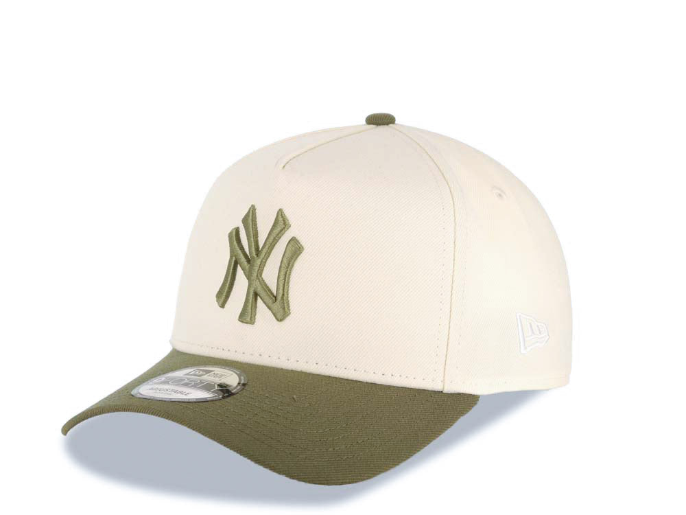 New York Yankees New Era MLB 9FORTY 940 Adjustable A-Frame Cap Hat Cream Crown Olive Green Visor Olive Green Logo 2000 World Series Side Patch