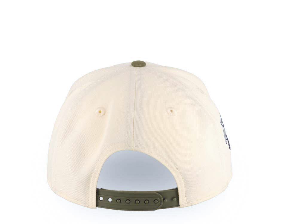 New York Yankees New Era MLB 9FORTY 940 Adjustable A-Frame Cap Hat Cream Crown Olive Green Visor Olive Green Logo 2000 World Series Side Patch