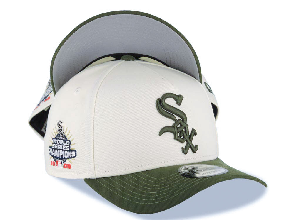 Chicago White Sox New Era MLB 9FORTY 940 Adjustable A-Frame Cap Hat Cream Crown Olive Visor Olive Green Logo 2005 World Series Champions Side Patch