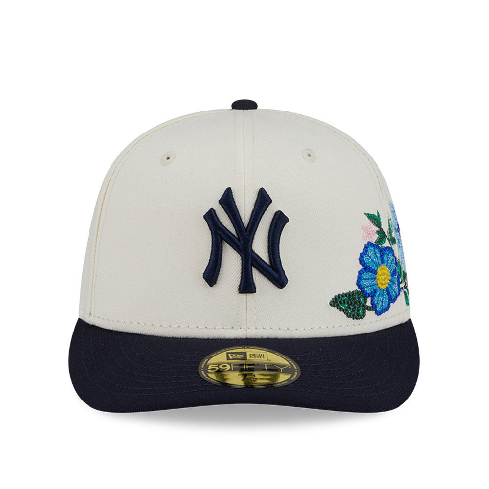 New York Yankees New Era MLB 59FIFTY 5950 Fitted Cap Hat Cream Crown Navy Blue Visor Navy Logo Green UV (Tonal Florals)