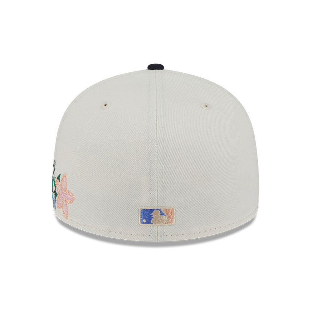 New York Yankees New Era MLB 59FIFTY 5950 Fitted Cap Hat Cream Crown Navy Blue Visor Navy Logo Green UV (Tonal Florals)