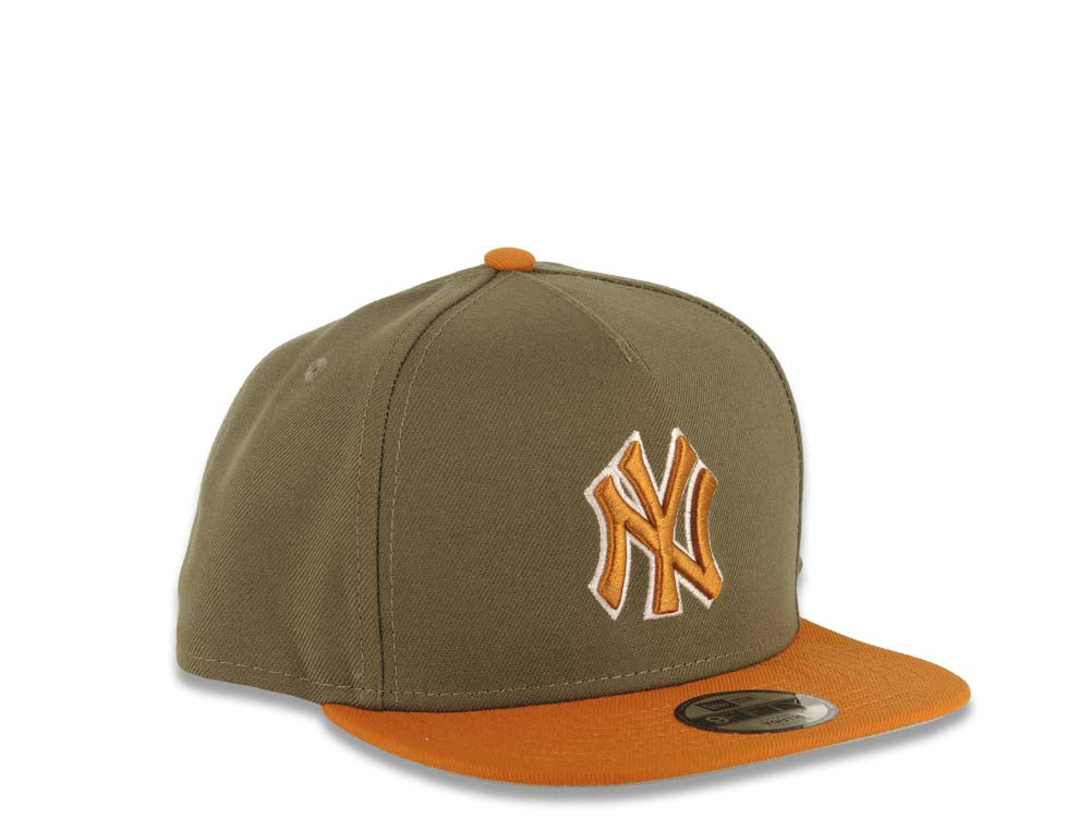 (Youth) New York Yankees New Era MLB 9FIFTY 950 Snapback Kid A-Frame Cap Hat Olive Green Crown Light Brown Visor Light Brown/White Logo Gray UV