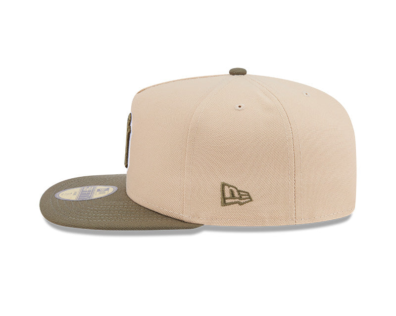 New York Yankees New Era MLB 59FIFTY 5950 Fitted A-Frame Cap Hat Light Khaki Crown Olive Green Visor Green/White Logo (2-Tone Color Pack)
