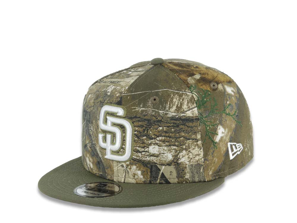 San Diego Padres New Era MLB 9FIFTY 950 Snapback Cap Hat Real Tree Edge Camo Crown Olive Green Visor White/Olive Green Logo 40th Anniversary Side Patch