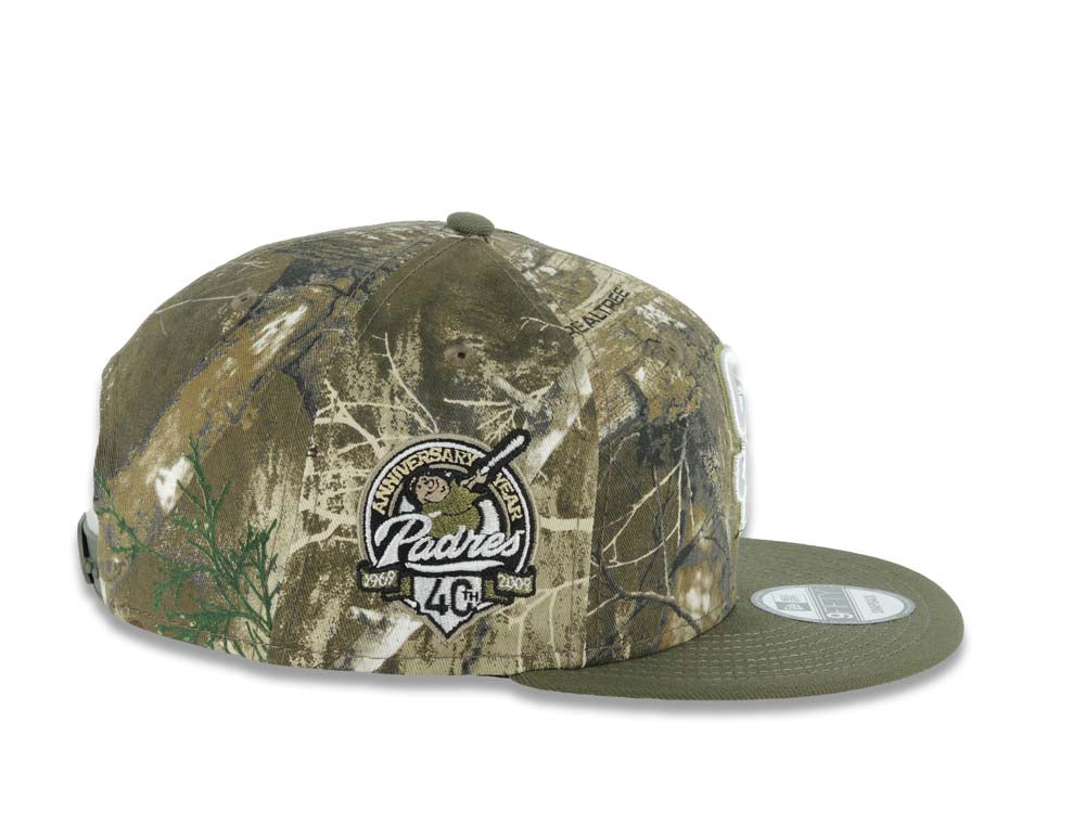 San Diego Padres New Era MLB 9FIFTY 950 Snapback Cap Hat Real Tree Edge Camo Crown Olive Green Visor White/Olive Green Logo 40th Anniversary Side Patch