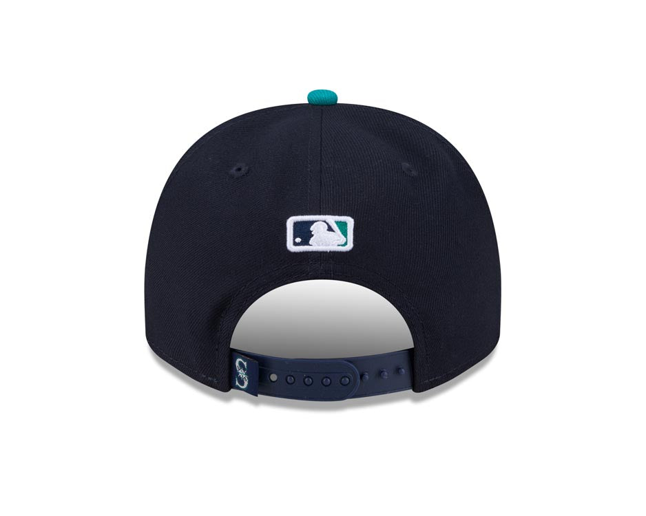 Seattle Mariners New Era MLB 9FORTY 940 A-Frame Snapback Cap Hat Navy Blue Crown Teal Visor Team Color Logo With Raining Cartoon