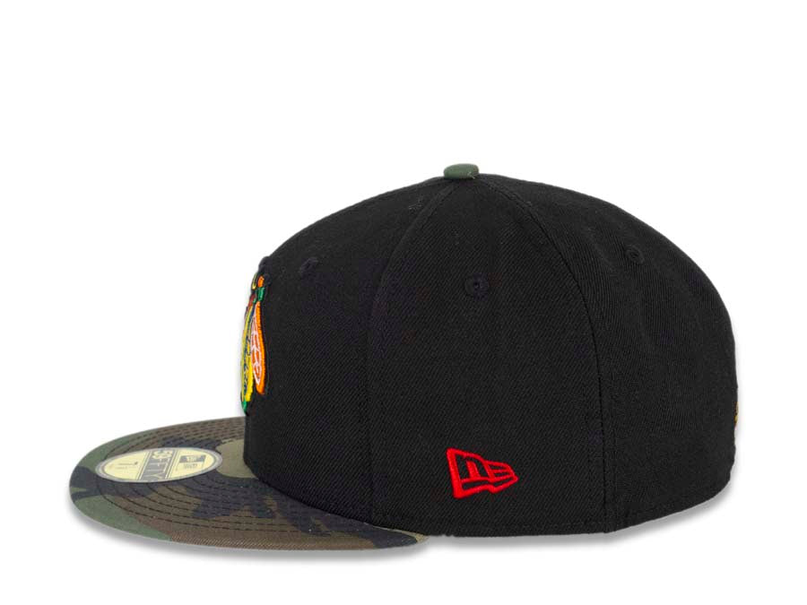 Chicago Blackhawks New Era NHL 59FIFTY 5950 Fitted Cap Hat Black Crown Camo Visor Team Color Logo