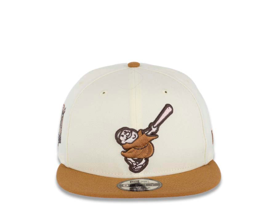 San Diego Padres New Era MLB 9FIFTY 950 Snapback Cap Hat Cream Crown Light Brown Visor Brown/Pink Swinging Friar Logo 40th Anniversary Side Patch