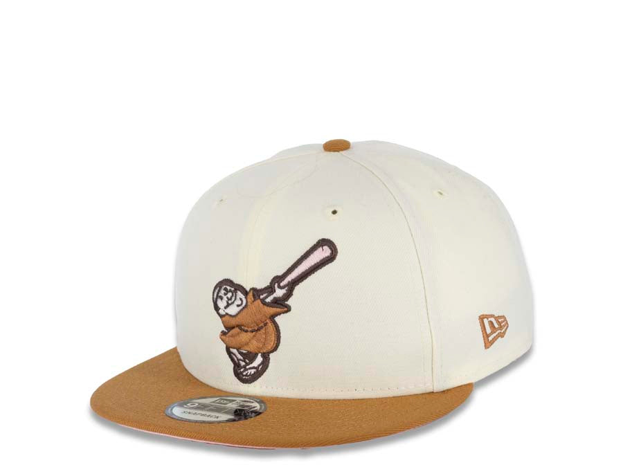 San Diego Padres New Era MLB 9FIFTY 950 Snapback Cap Hat Cream Crown Light Brown Visor Brown/Pink Swinging Friar Logo 40th Anniversary Side Patch