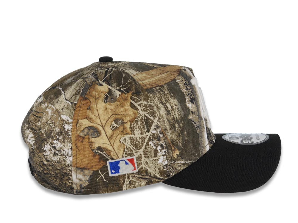 (Glow In The Dark) Los Angeles Dodgers New Era MLB 9FORTY 940 Adjustable A-Frame Cap Hat Real Tree Edge Camo Crown Black Visor White Logo Side Batty