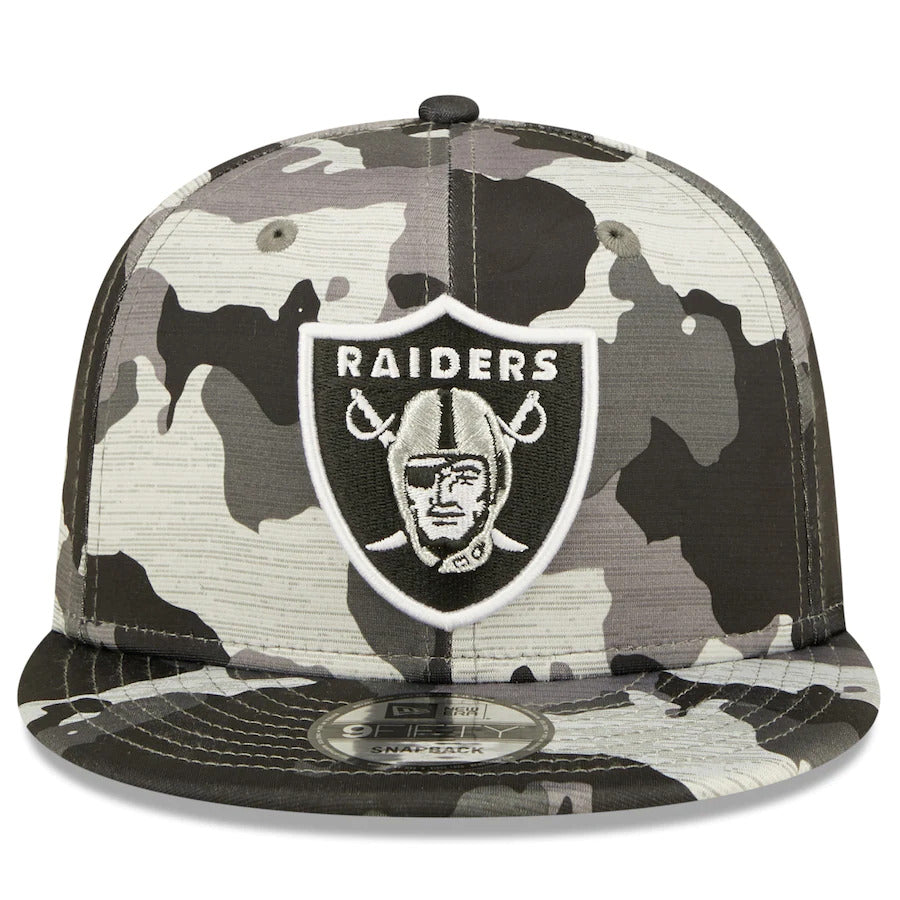 Las Vegas Raiders New Era 9FIFTY 950 Snapback Cap Hat Team Color Camo Crown/Visor Team Color Logo (2022 NFL Training Camp)