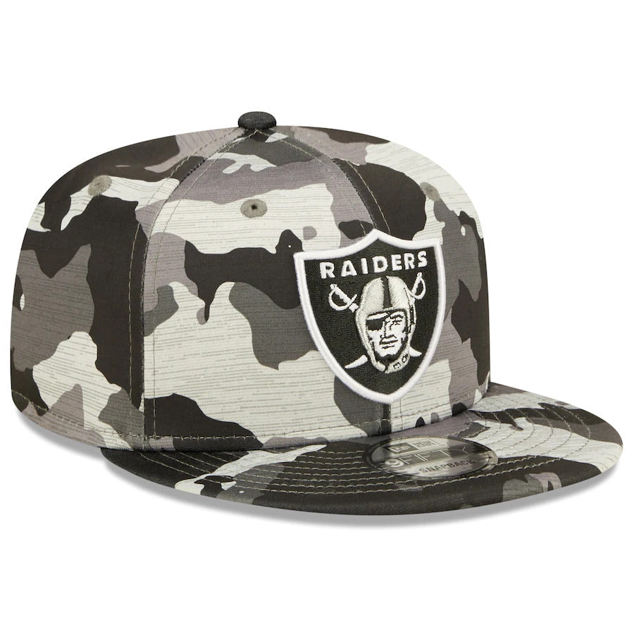 Las Vegas Raiders New Era 9FIFTY 950 Snapback Cap Hat Team Color Camo Crown/Visor Team Color Logo (2022 NFL Training Camp)