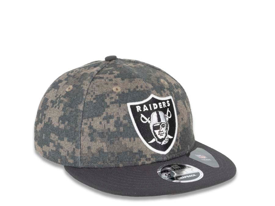 Oakland Raiders New Era NFL 9FIFTY 950 Low Profile Snapback Cap Hat Camo Crown Dark Gray Visor Team Color Logo (Classic Trim)