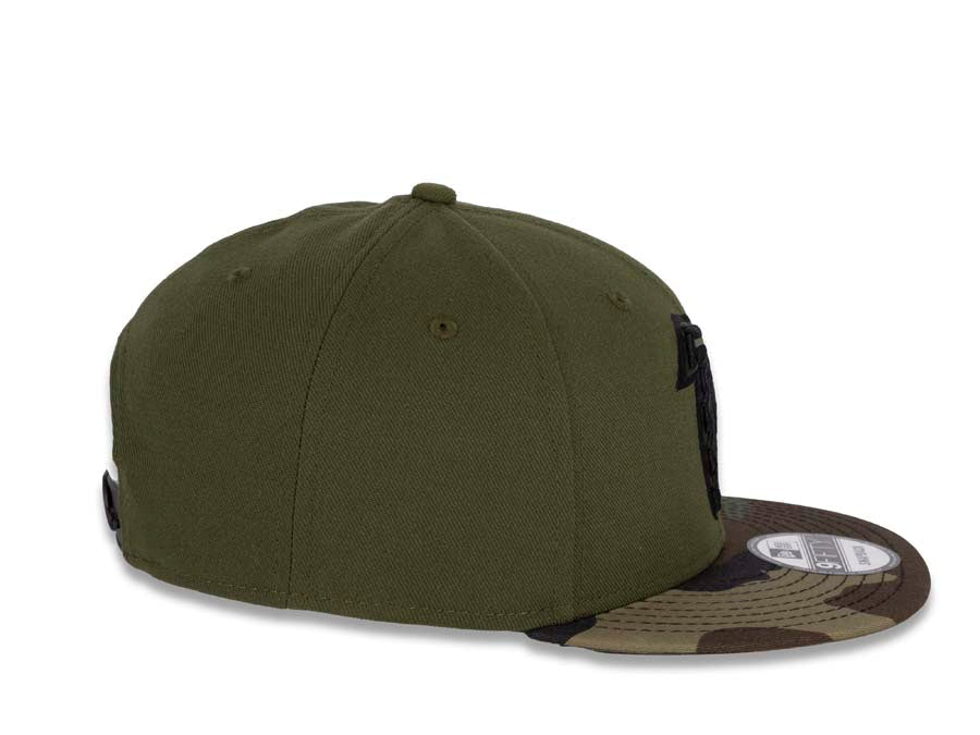 Atlanta Falcons New Era NFL 9FIFTY 950 Snapback Cap Hat Green Crown Camo Visor Green/Black Logo