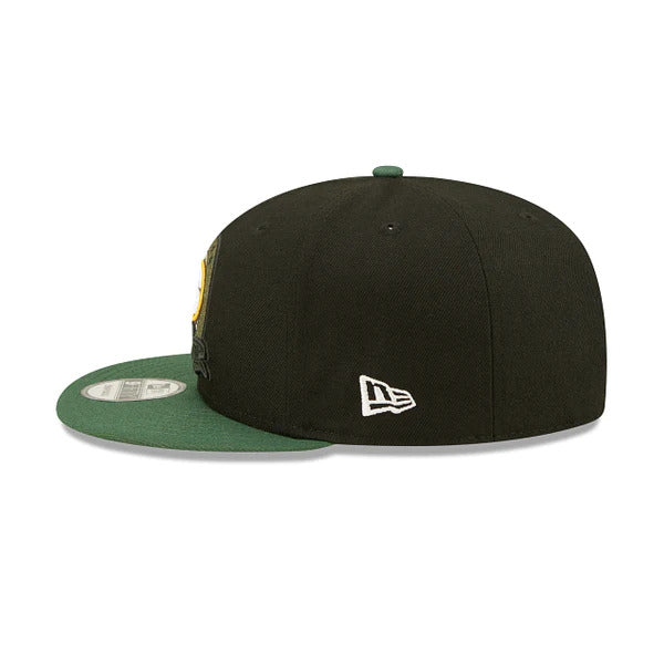 Green Bay Packers New Era NFL 9FIFTY 950 Snapback Cap Hat Black Crown Green Visor Camo Logo (2022 Salute To Service)