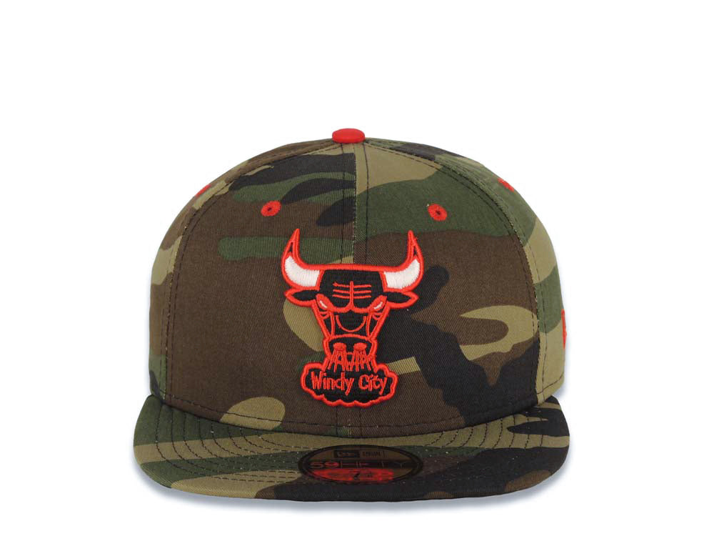 Chicago Bulls New Era NBA 59FIFTY 5950 Fitted Cap Hat Camo Crown/Visor Red/Black/White Logo Camo Pop