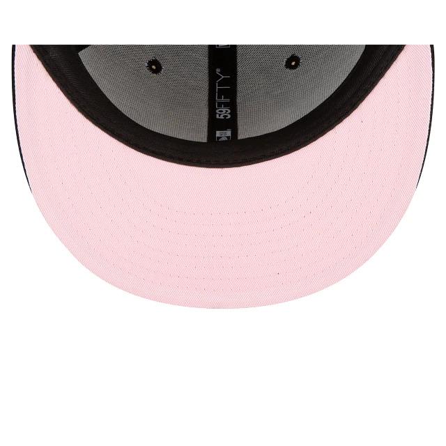 Chicago Bulls New Era NBA 9Fifty 950 Snapback Cap Hat Black Crown/Visor White/Pink Logo Pink UV (Team Drip)