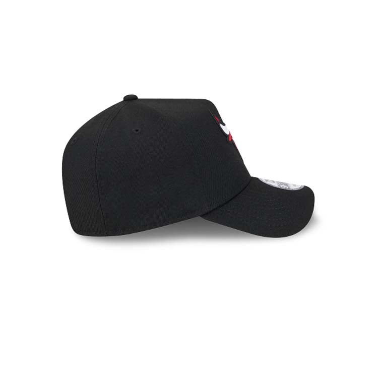 Chicago Bulls New Era NBA 9FORTY 940 Adjustable A-Frame Cap Hat Black Crown/Visor Team Color Logo
