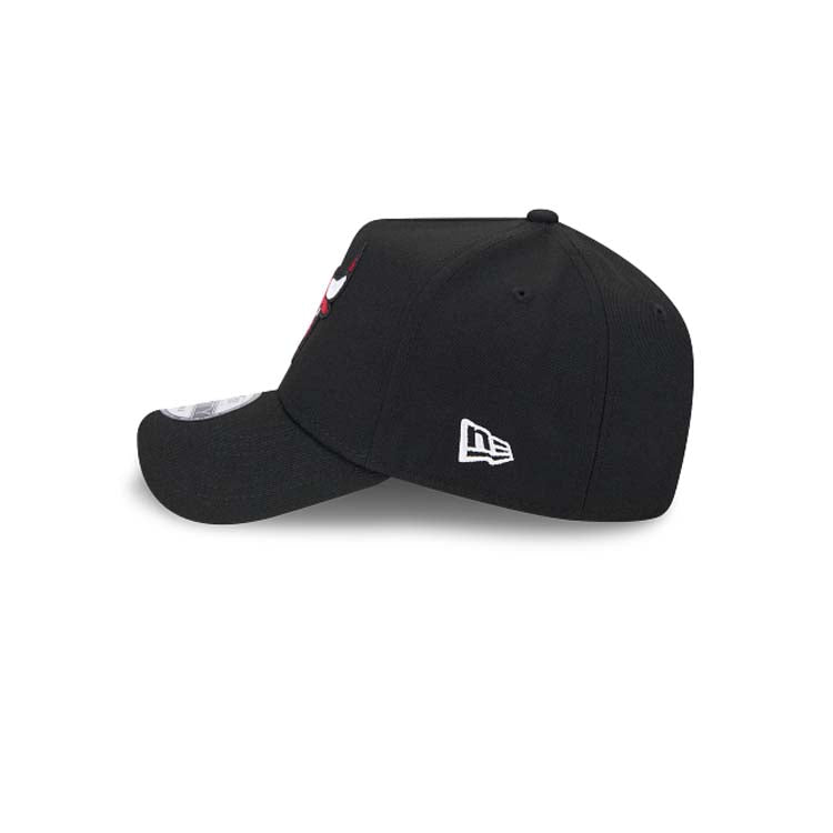 Chicago Bulls New Era NBA 9FORTY 940 Adjustable A-Frame Cap Hat Black Crown/Visor Team Color Logo