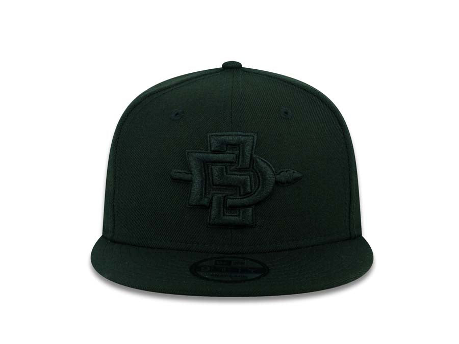 San Diego State Aztecs New Era College 9FIFTY 950 Snapback Cap Hat Black Crown/Visor Black Logo (All Black/Black On Black)