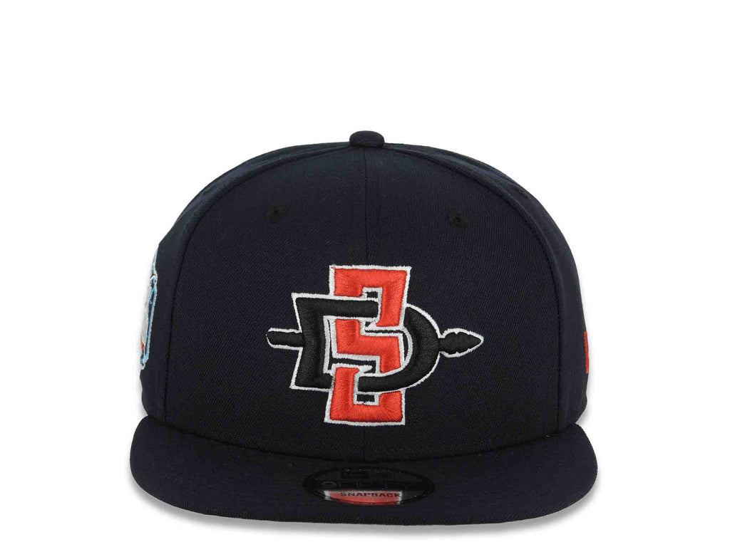San Diego State Aztecs New Era NCAA 9FIFTY 950 Snapback Cap Hat Black Crown/Visor Team Color Logo 2023 Final Four Houston Side Patch Gray UV