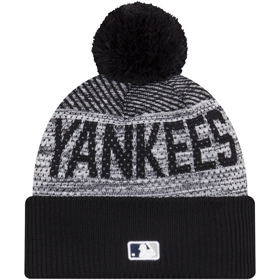 New York Yankees New Era MLB 2022 Cuffed Knit Beanie Hat Gray/Navy Crown/Visor Team Color Logo (Sport Knit)