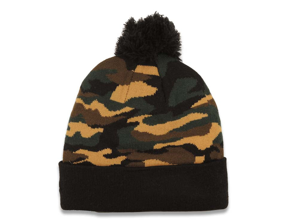 New England Patriots New Era NFL Cuffed Pom Captivate Beanie/Knit Hat Camo/Black Crown/Visor Team Color Logo