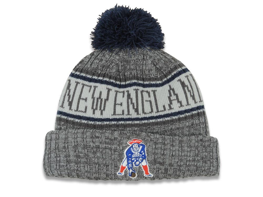 New England Patriots New Era NFL Cuffed Sideline Pom Knit/Beanie Hat Gray Crown/Visor Team Color Logo