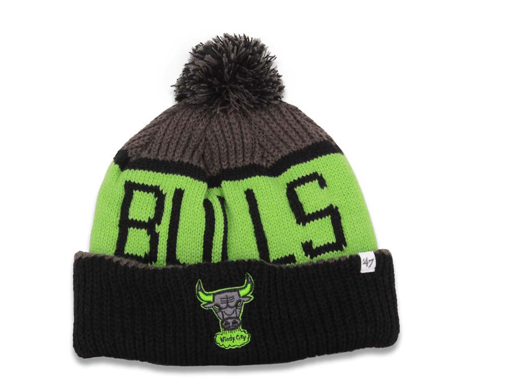 Chicago Bulls '47 Brand NBA PomCalgary Knit Beanie Dark Gray/Neon Green Crown/Visor Team Color Logo