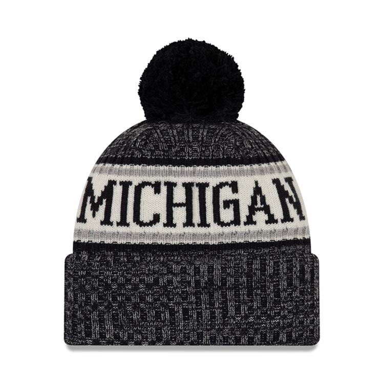 Michigan Wolverines New Era NCAA 2018 Sideline Alternate Cuffed Pom Knit Hat Black/Gray Crown/Visor Black Logo